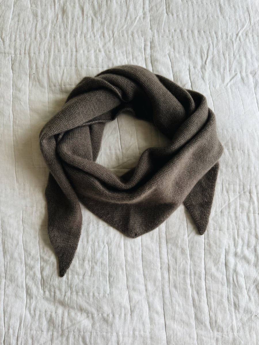 Atlas scarf big brown