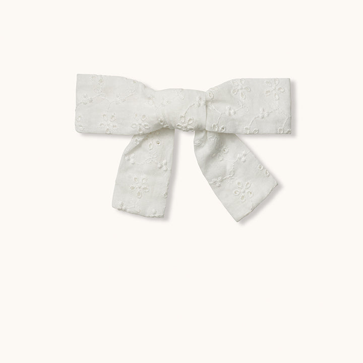 Big hair bow broderie anglaise