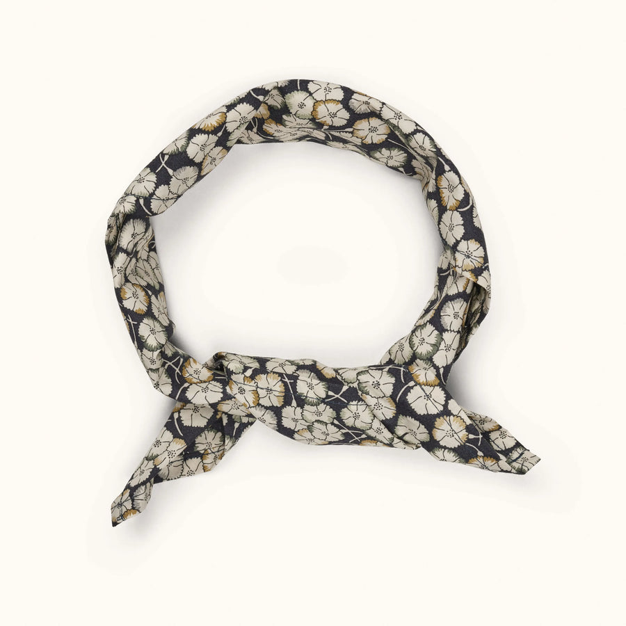 Eddie scarf snowflower