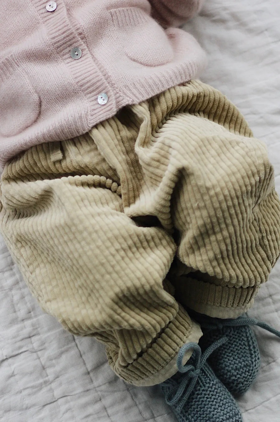 Charlie trousers olive (baby)