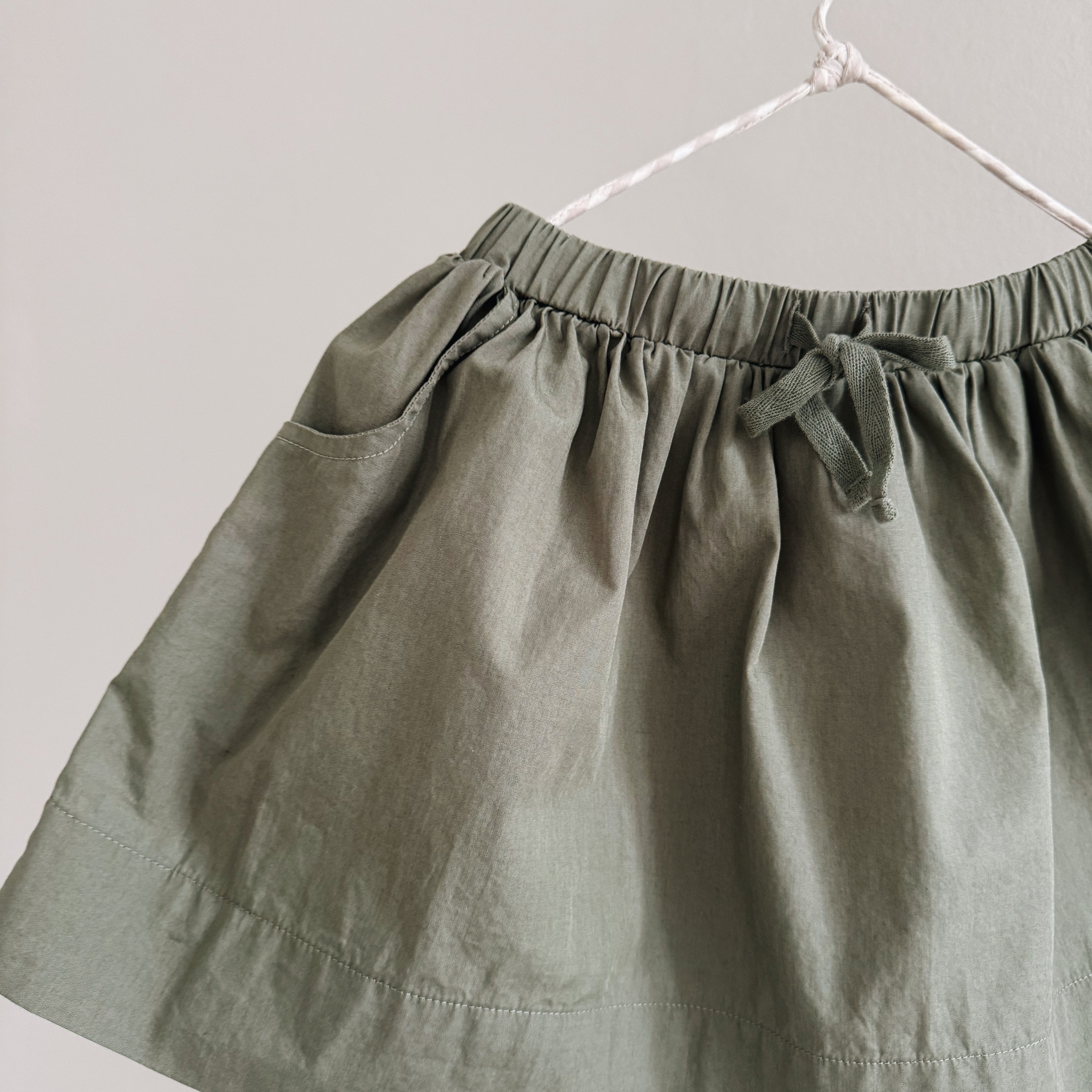 Dagmar skirt turtle
