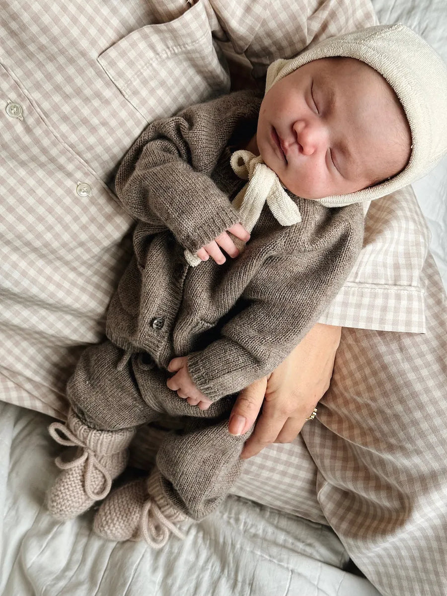 Bobbie cardigan toast (baby)