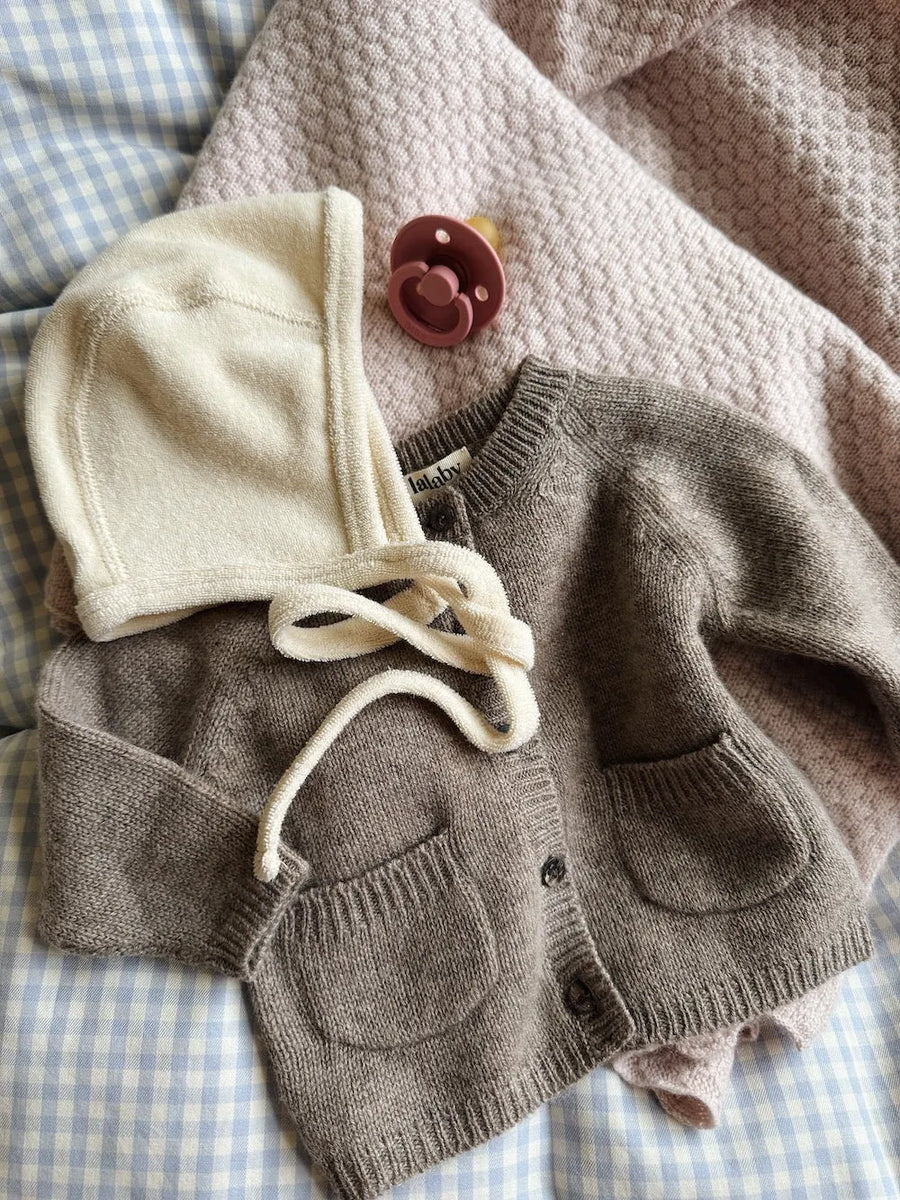 Bobbie cardigan toast baby