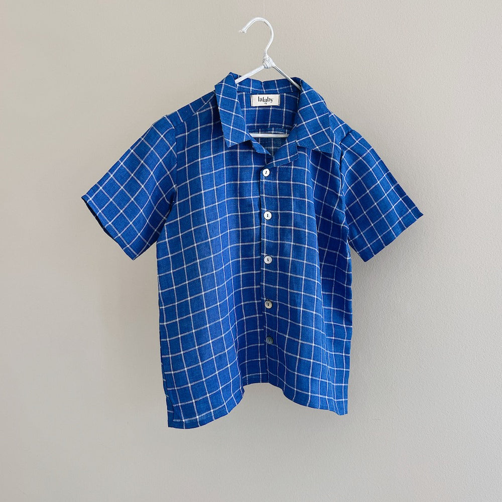 Lalaby - Buster shirt art blue