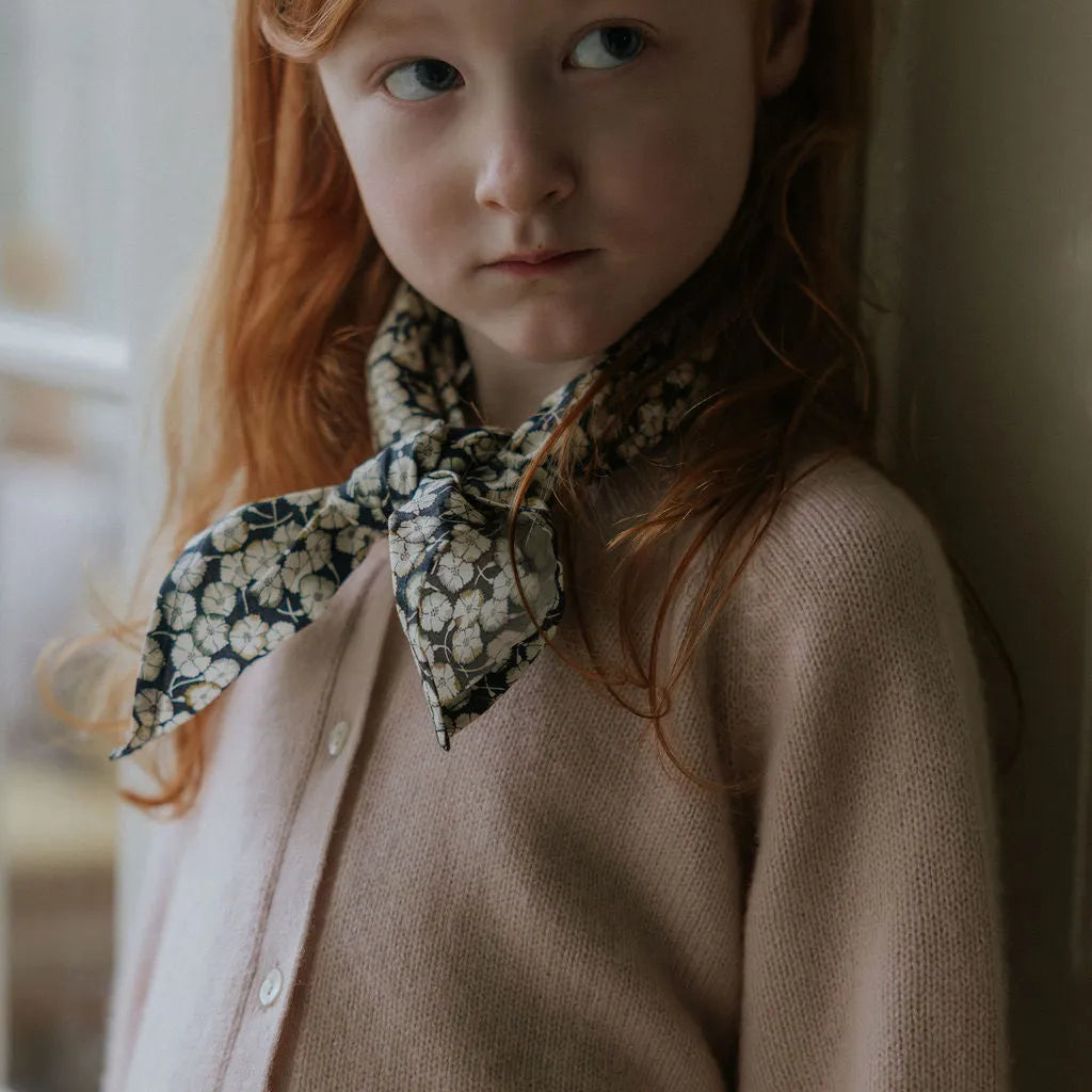 Lalaby - Vera scarf snowflower
