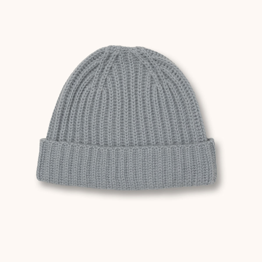 Woody Mom beanie dove