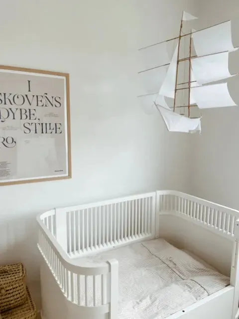 Classic baby bedding - beige gingham