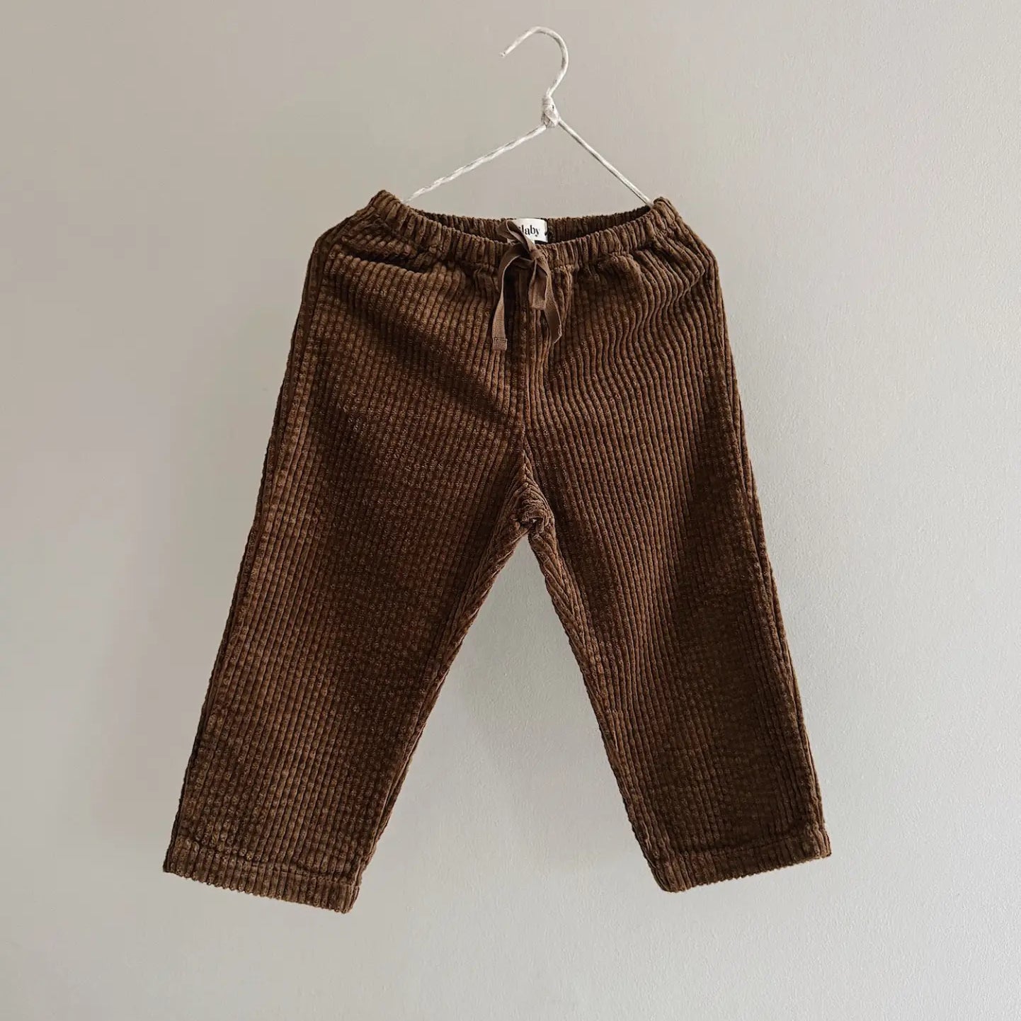 Lalaby Charlie trousers for kids in cookie brown organic cotton mega cord