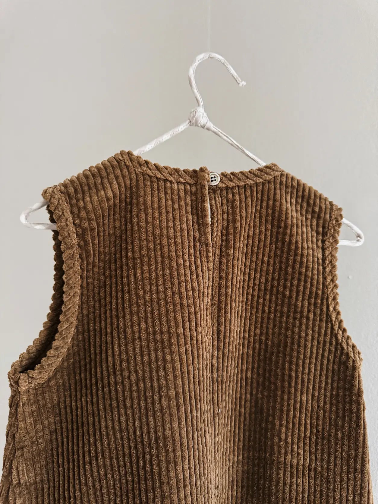 Lalaby Mumle dress for kids in cookie brown organic cotton mega cord