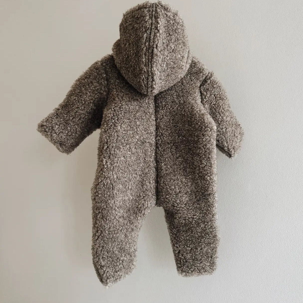 Lalaby - Thule onesie grizzly